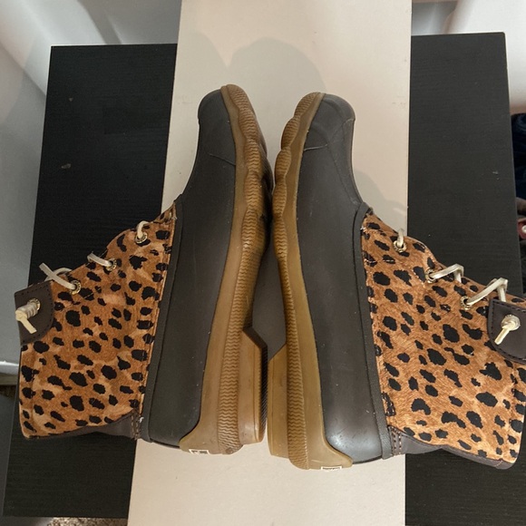 Sperry Brown & Leopard Print Gold Hardware Rain Boots SZ 8, EUC, Waterproof - Picture 9 of 10
